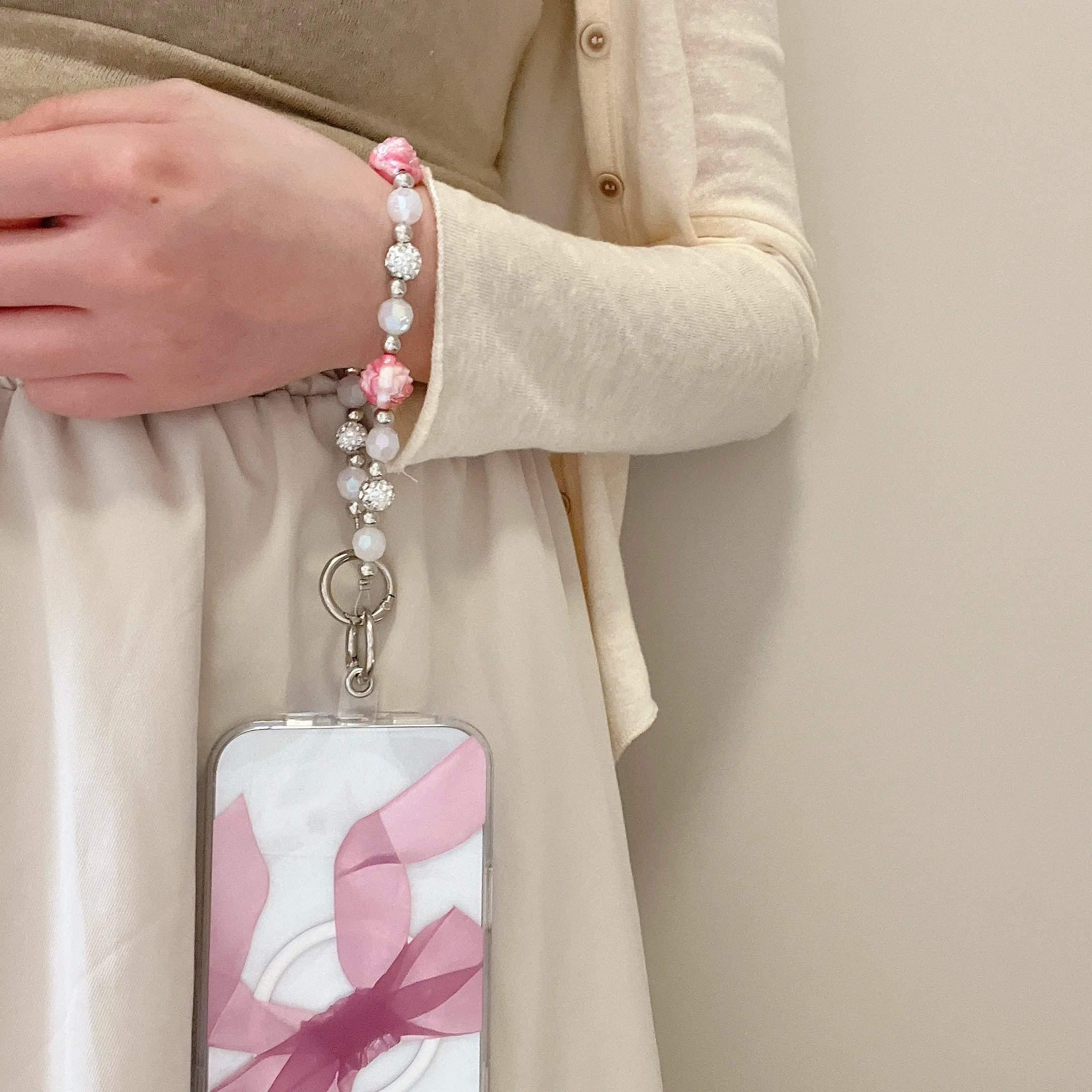 Luxury Glitter Rose Floral Beaded Chain Phone Lanyard Accessory Customizable Straps for iPhone 16 Pro Max 11 13 15