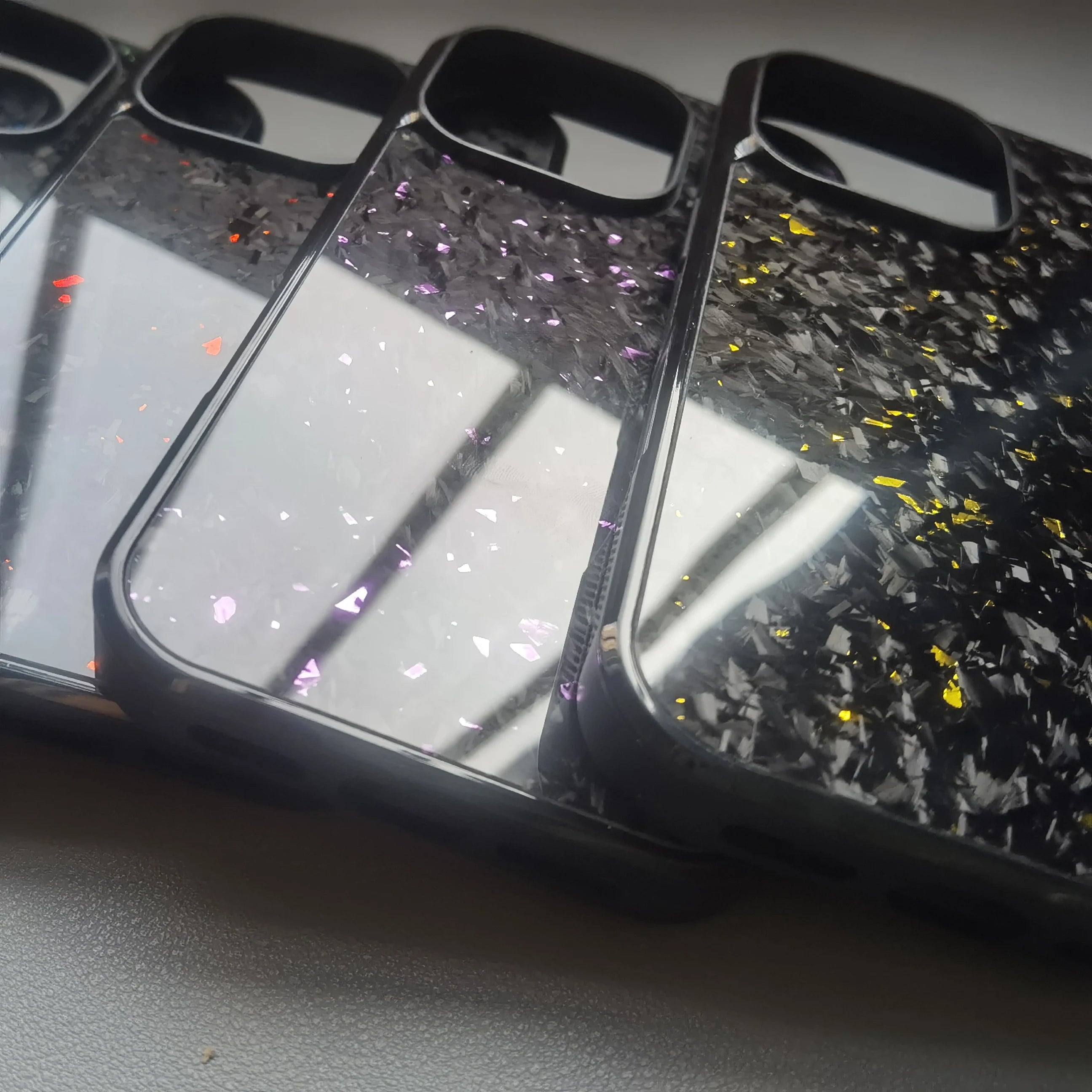For Magnetic Carbon Fiber Aramid Slim Dry Hard Pc Phone Cover Resin Carbon Fiber Phone Case for Iphone 16 Pro Max case