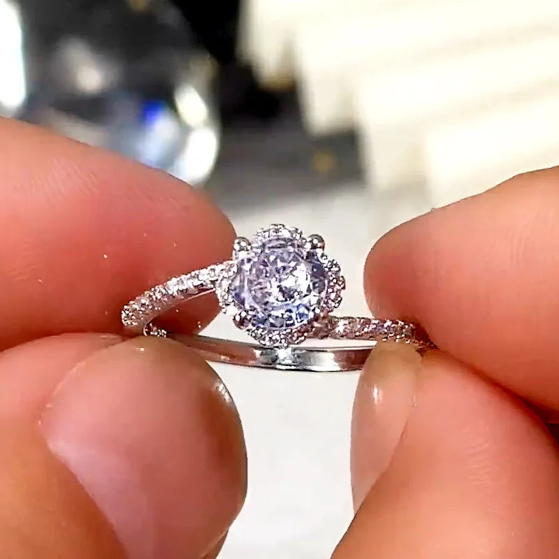 F758 Natural Diamond Round Brilliant Cut Classic Engagement Ring for Women