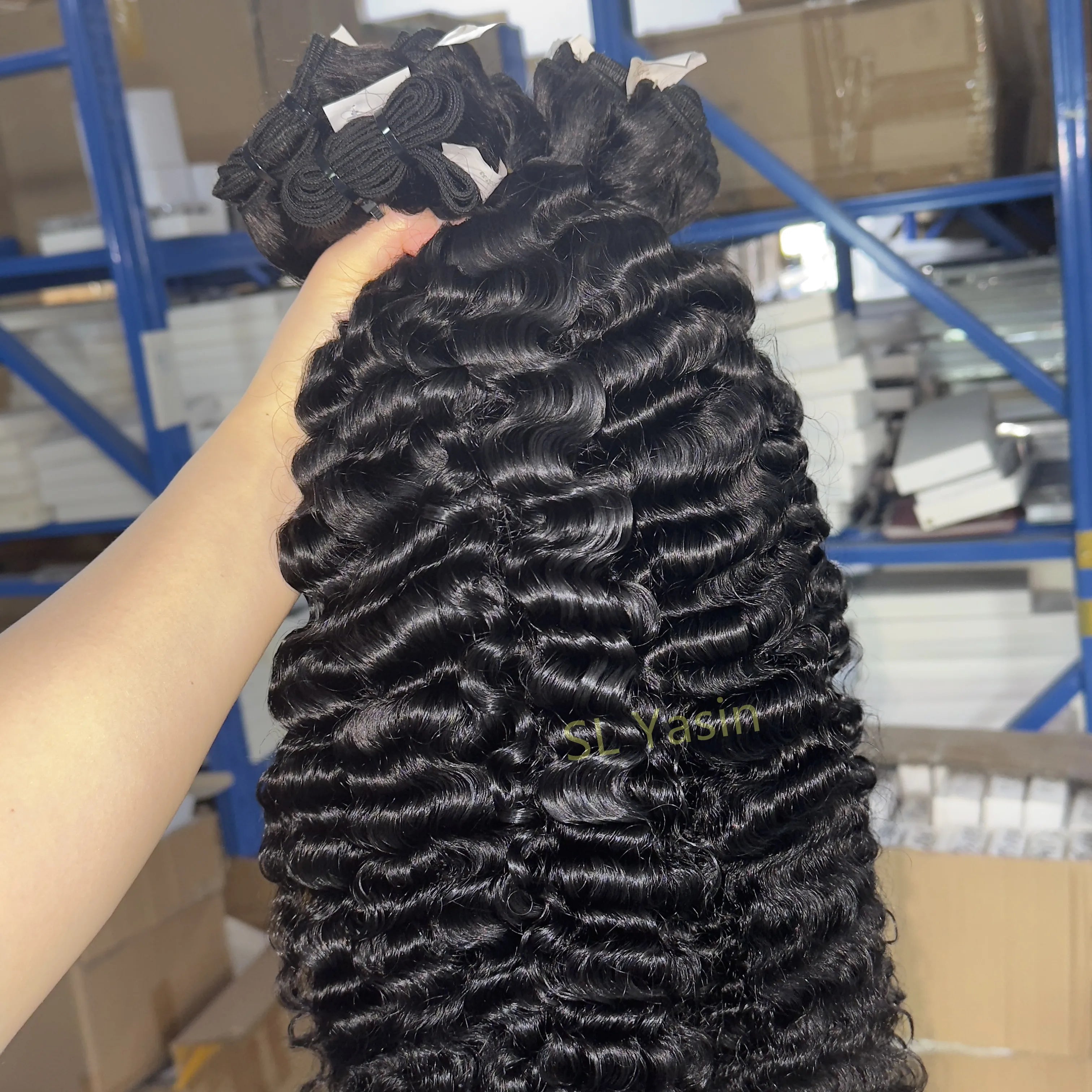 Wholesale 100% Human Hair Curly Cuticle Aligned Hair Weft Bundles Raw Natural Wavy Hair for Women