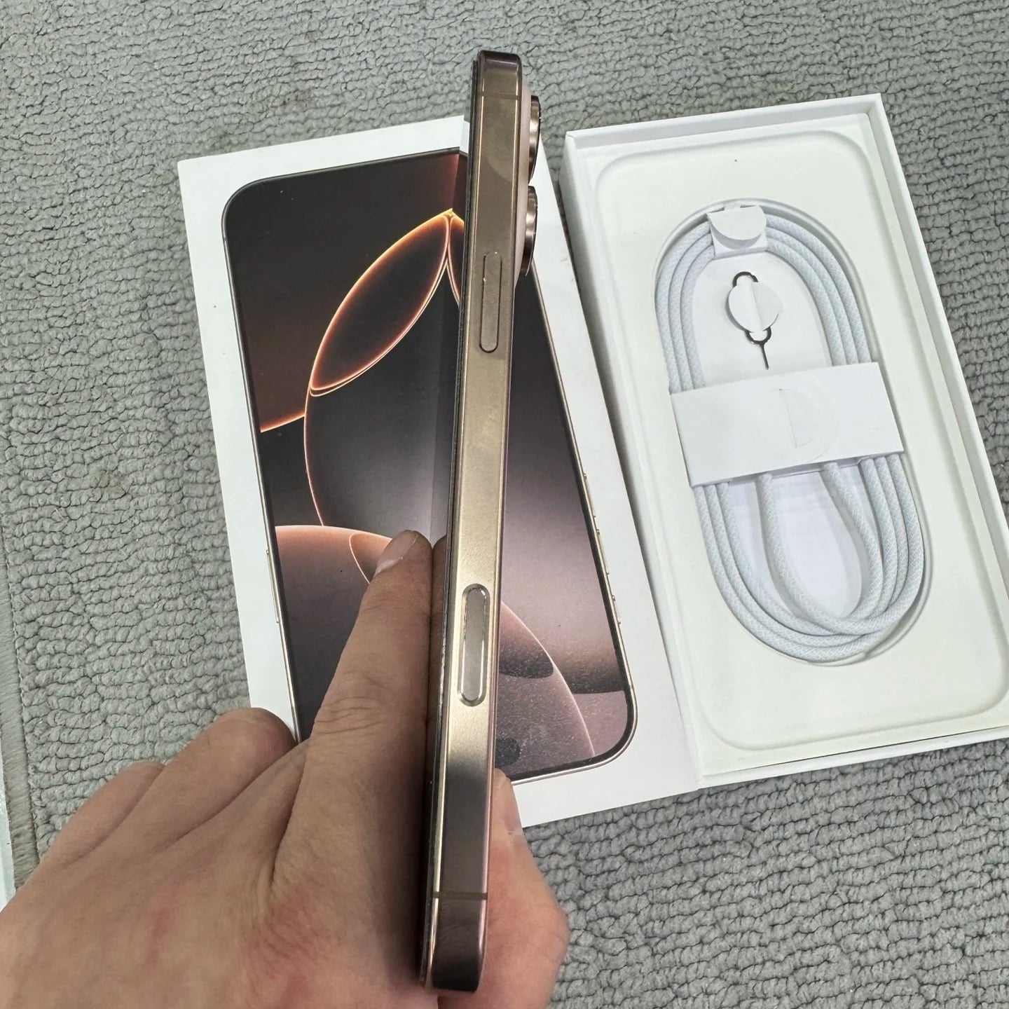 New affordable wholesale A+iPhone 16 Pro Max 256g/512g 6.9-inch 16promax used phone