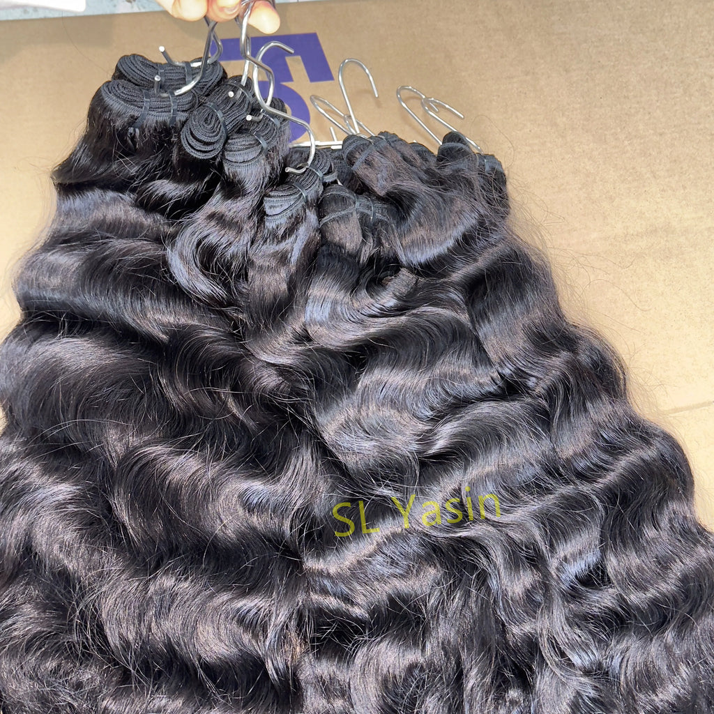 Wholesale Raw Hair Wavy Curly Bundle Vendors Cuticle Aligned Pixie Curl Hair One Donor Burmese Curly Hair for Women