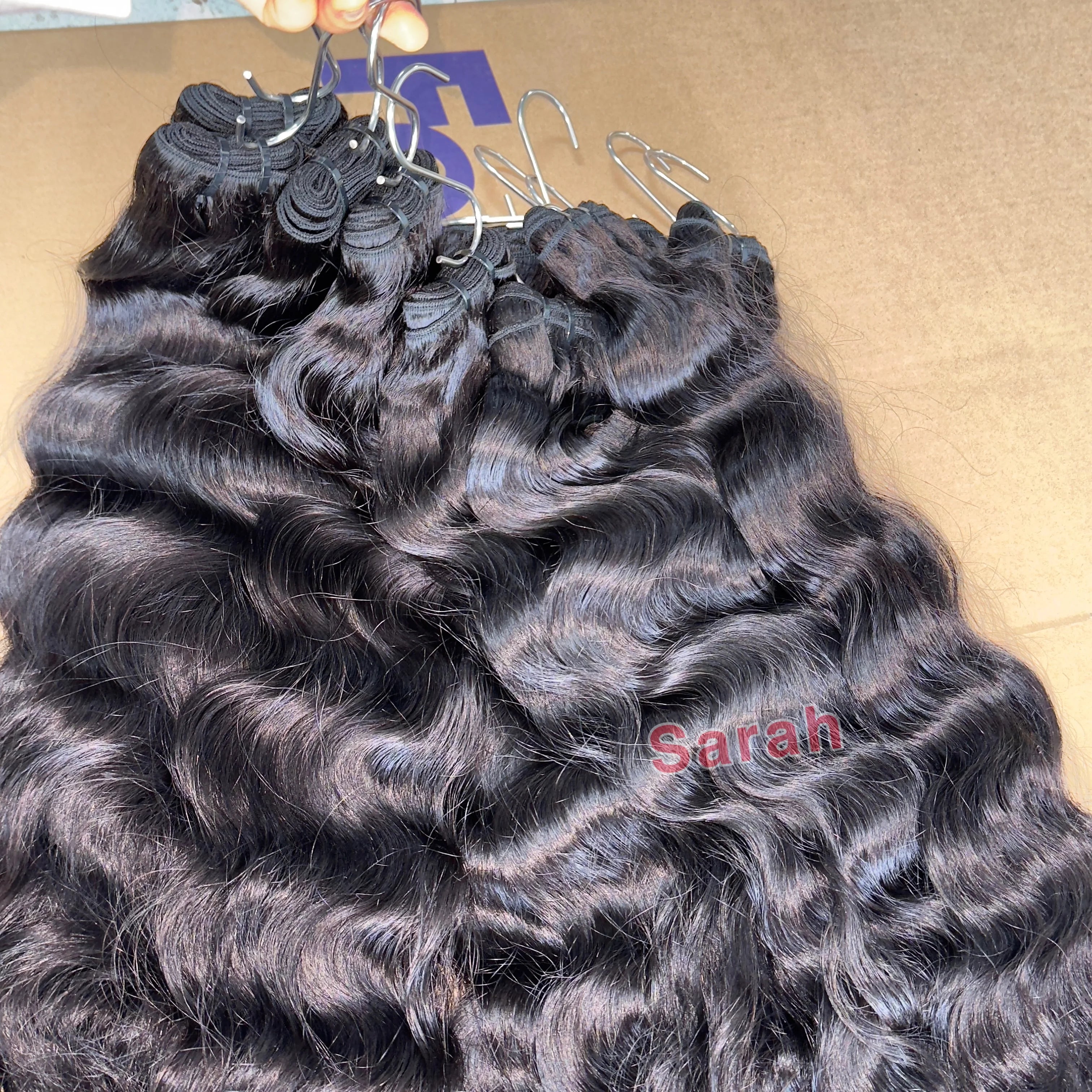Wholesale Hot Selling 100% Unprocessed Burmese Curly Hair Weave Bundles Raw Vietnamese No Tangle No Shedding Hair Extensions