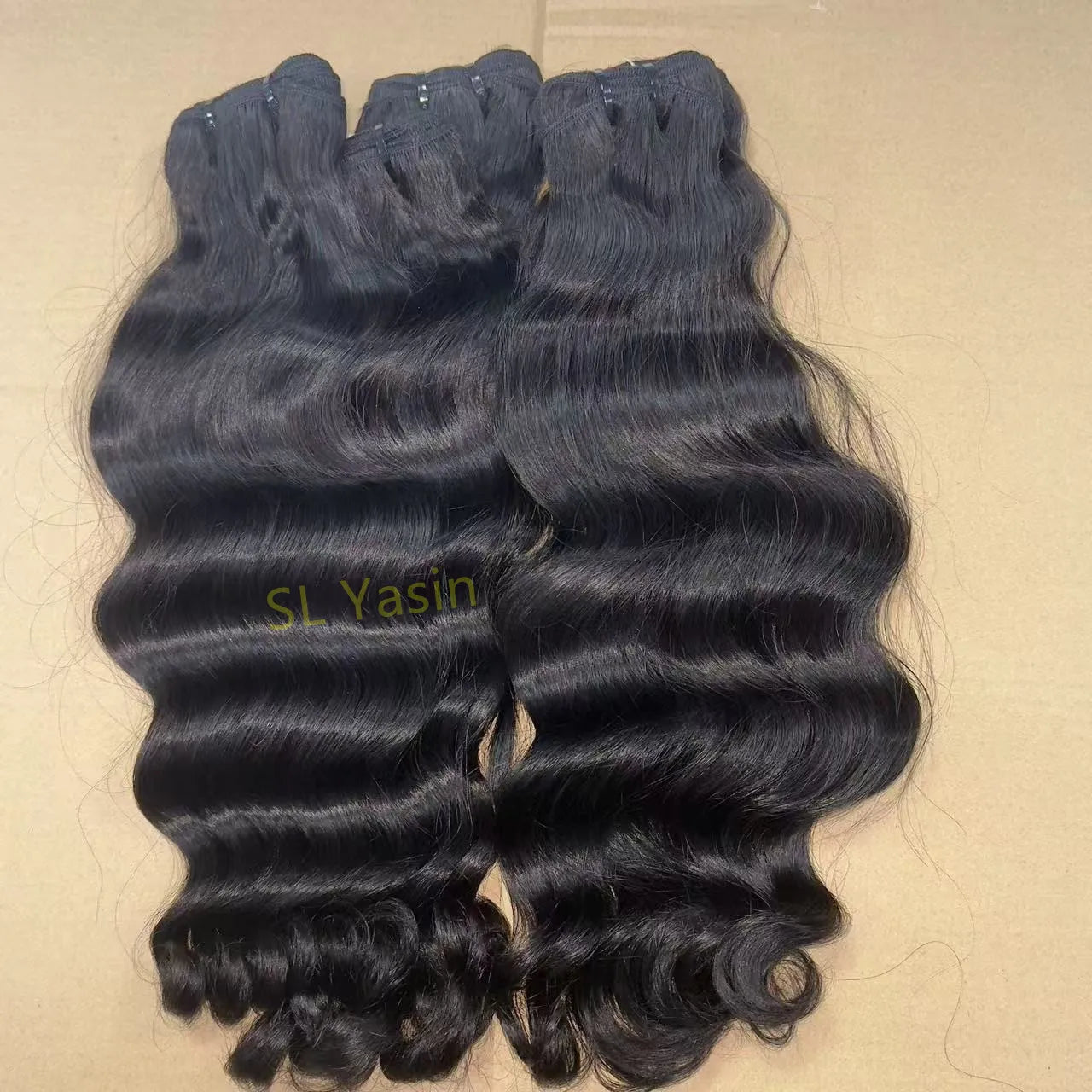 Wholesale 100% Human Hair Curly Cuticle Aligned Hair Weft Bundles Raw Natural Wavy Hair for Women