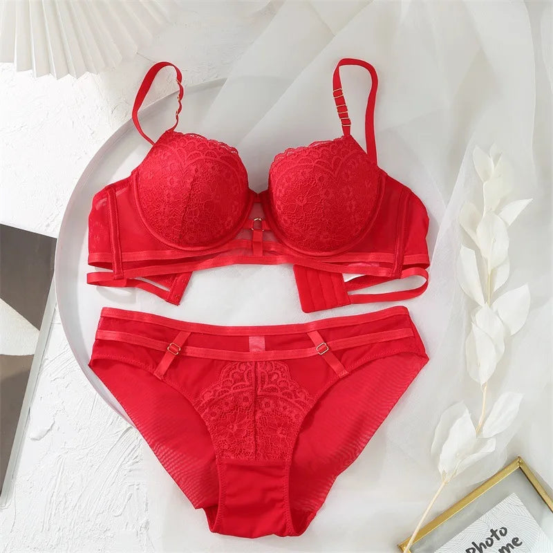 French Sexy Lingerie Underwear Lace Push Up Bra and Panties Set Beautiful High Quality Women Intimates New Arrivals