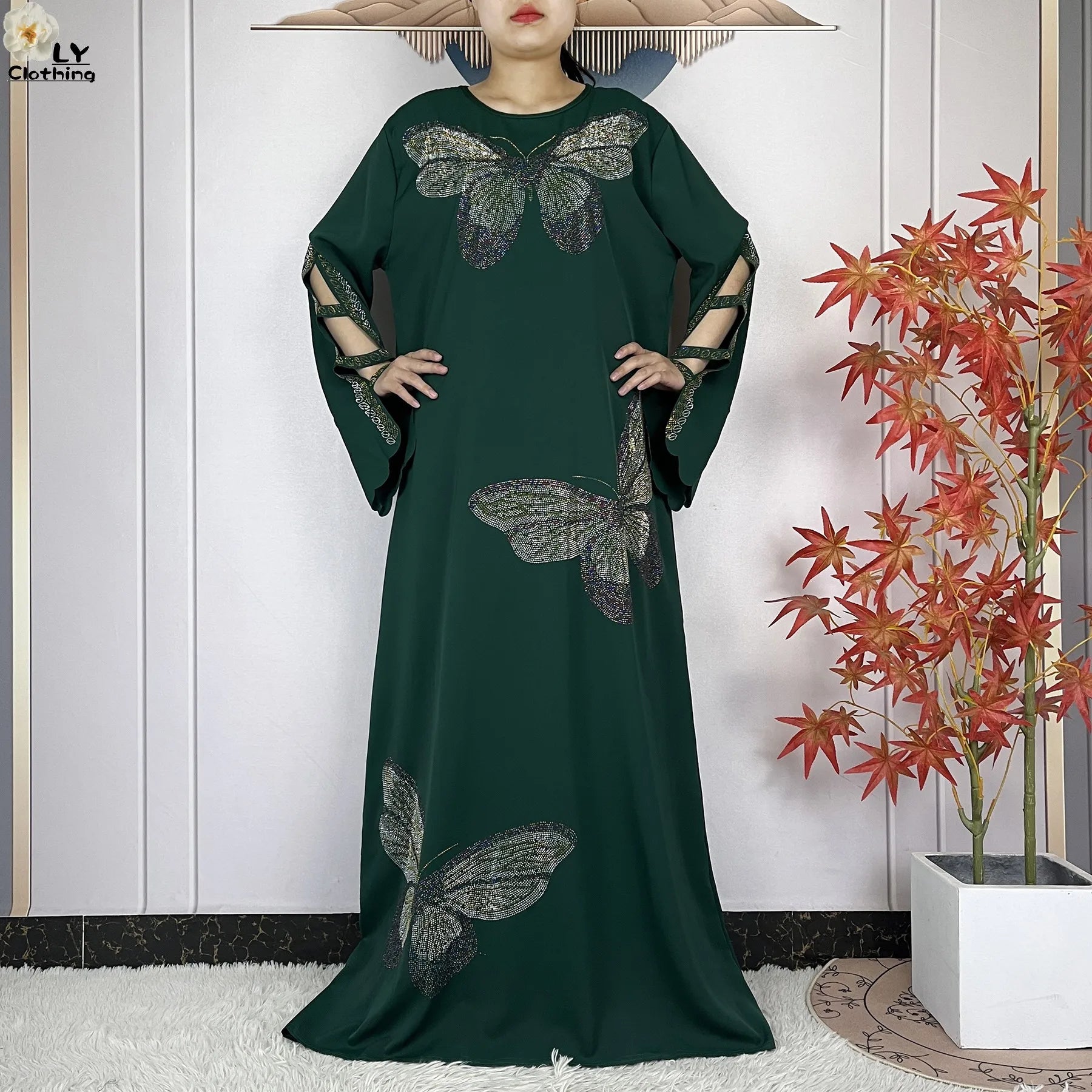 2025New Dubai Muslim Women Elegant Dress African Abaya Loose Butterfly Pattern Diamond Islamic Long Sleeve Turkey Femme Clothing