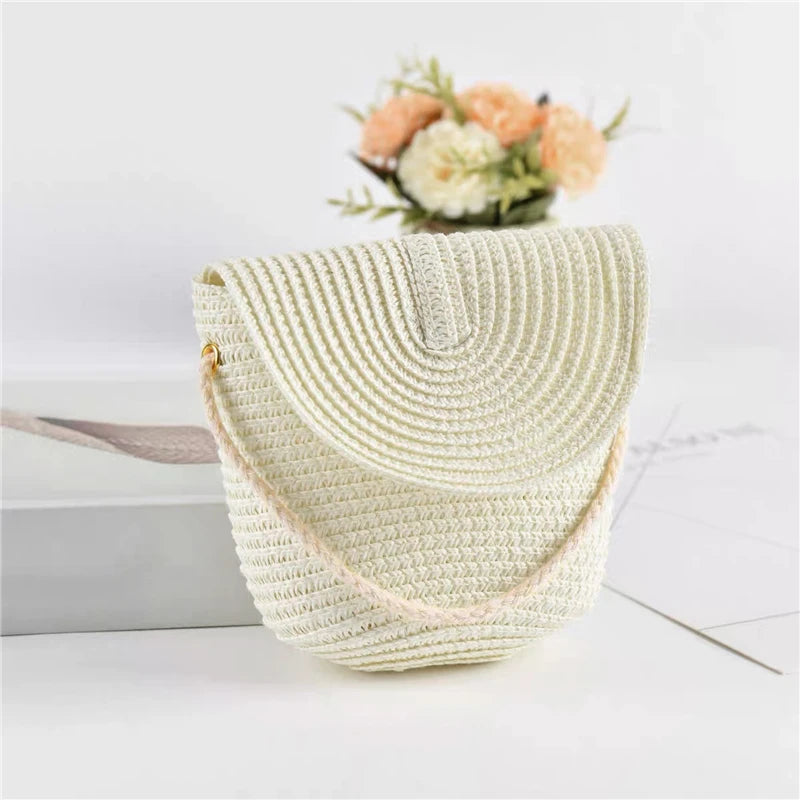 Flip children's Bag Cute Grass Woven Handbag Little Girl Crossbody Fashion Cute Zero Wallet Summer Beach Shoulder Bags
