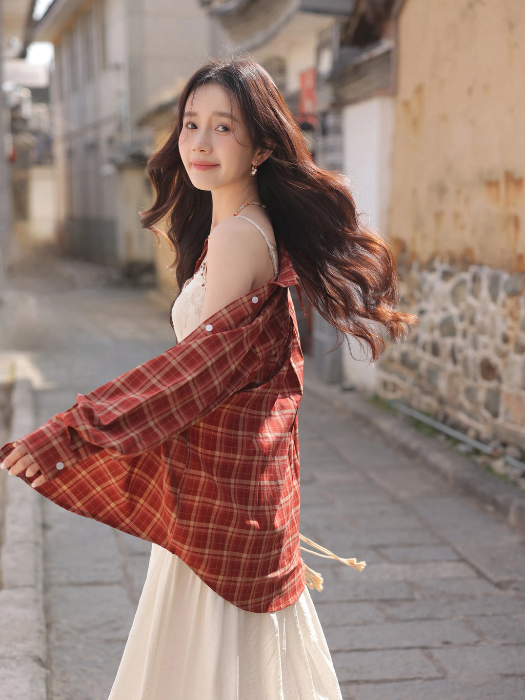 White Lace Three-Piece Set Spring Summer Slim Fit V-Neck Lace Cami Top High-Waisted A-Line Maxi Skirt Chic Red Fashion Shirt