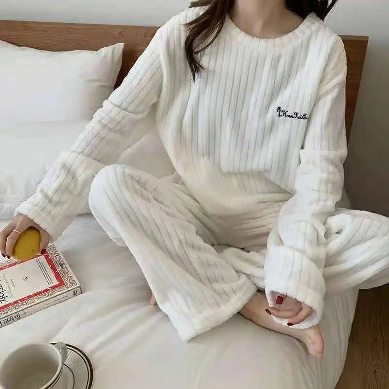 Autumn/Winter New Arrivals: Women's Warm Set Coral Fleece Pyjamas Thickened Thermal Striped Loungewear Set for Young Women