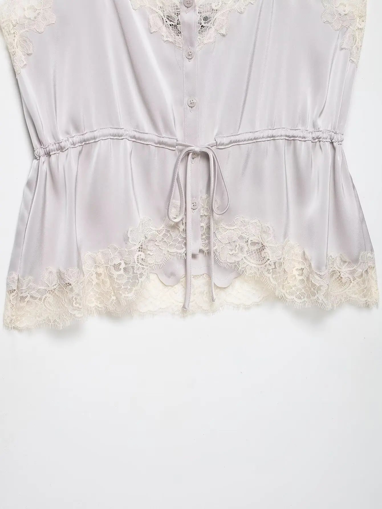 KONDALA Lady Chic Satin Strappy Top 2026 Spring Summer Romantic Holidays Lace Suspender Top Women High Street Trendy Cute Tops