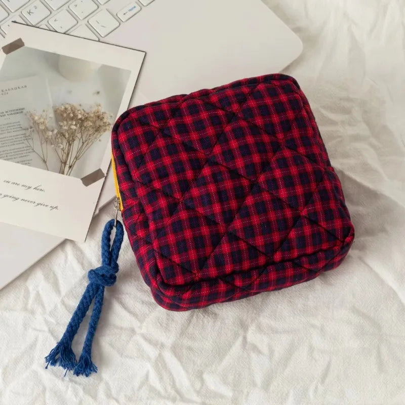 Women Small Cosmetic Bag Zipper Girls Mini Sanitary Napkins Makeup Lipstick Bags Travel Earphone Coin Organizer Pouch Bags