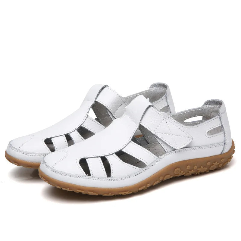 Women's Leather Sandals Casual Summer Closed Toe Beach Sandals Flat Comfortable Sneakers