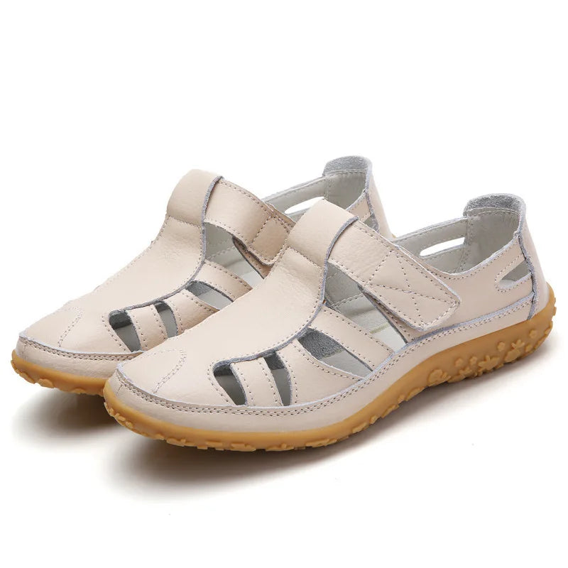 Women's Leather Sandals Casual Summer Closed Toe Beach Sandals Flat Comfortable Sneakers