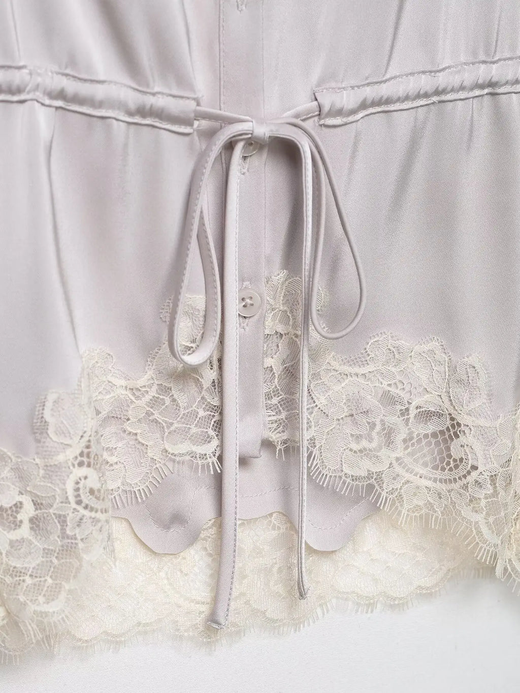 KONDALA Lady Chic Satin Strappy Top 2026 Spring Summer Romantic Holidays Lace Suspender Top Women High Street Trendy Cute Tops