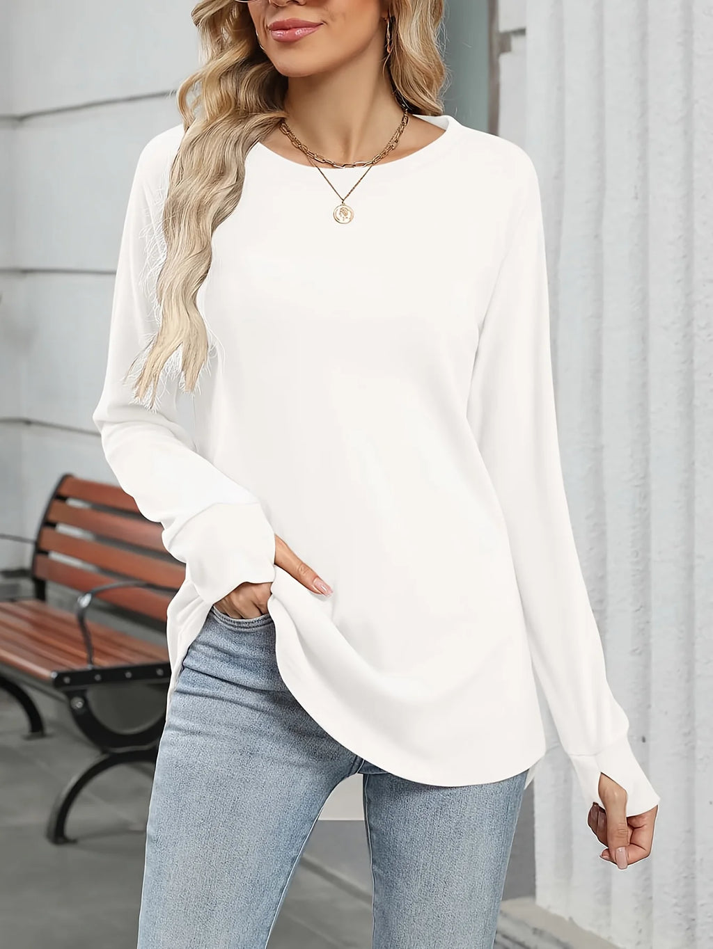 Autumn Women's Casual and Comfortable Long Sleeved Round Neck Top Designed for Versatile Daily Commuting