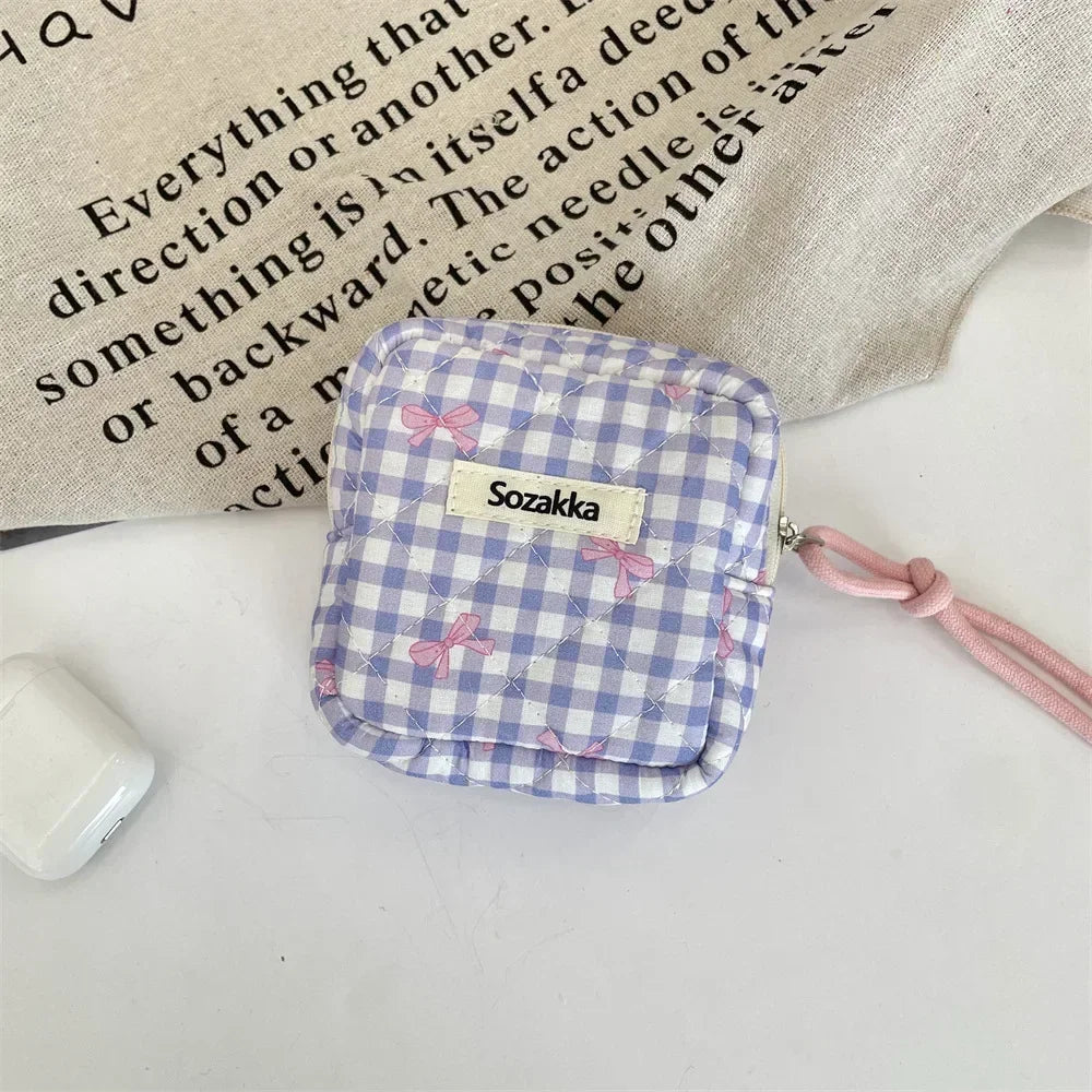 Women Small Cosmetic Bag Zipper Girls Mini Sanitary Napkins Makeup Lipstick Bags Travel Earphone Coin Organizer Pouch Bags