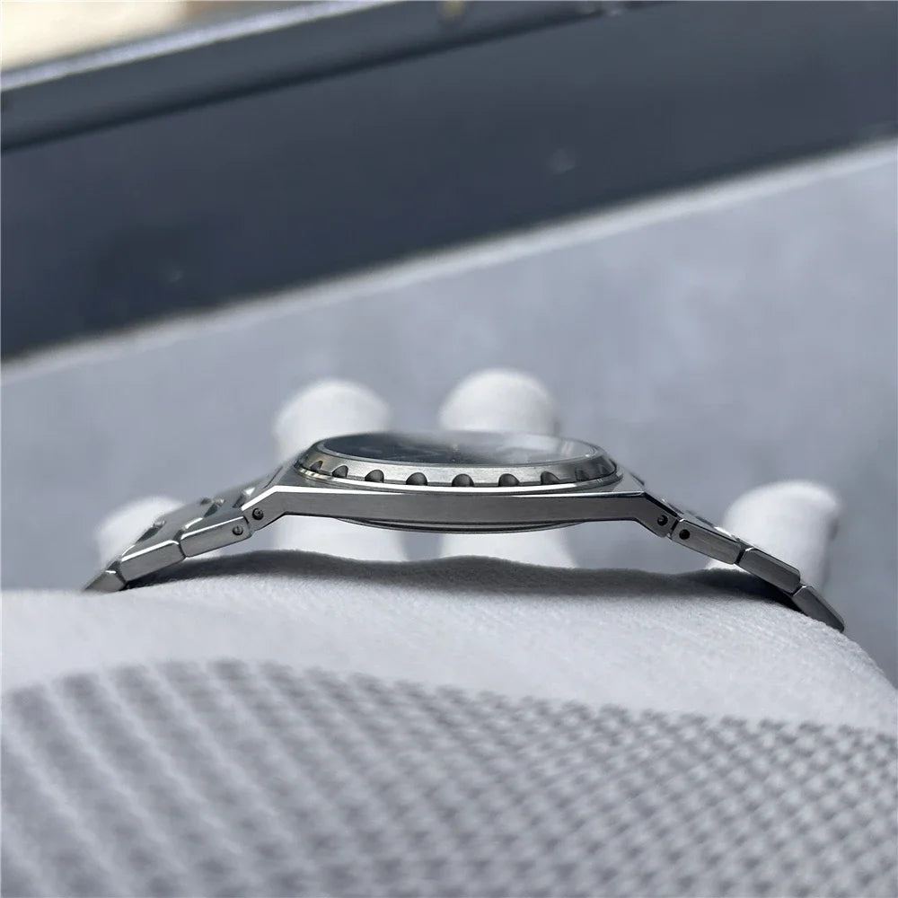 2025 V2 PAGANI DESIGN 222 men's Quartz Watch VJ21 37MM Sapphire Stainless steel Waterproof luminous Watches for men PDYS020