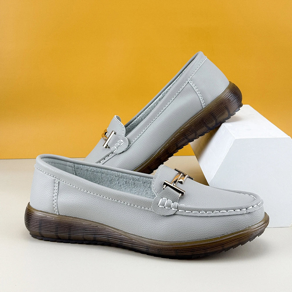 2025 New Spring /summer Women Flats Genuine Leather Moccasins Handmade Comforty Fashion Sneakers Mom nurse Flats Soft Walking
