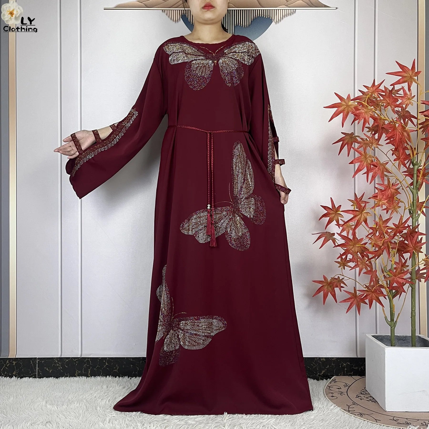 2025New Dubai Muslim Women Elegant Dress African Abaya Loose Butterfly Pattern Diamond Islamic Long Sleeve Turkey Femme Clothing