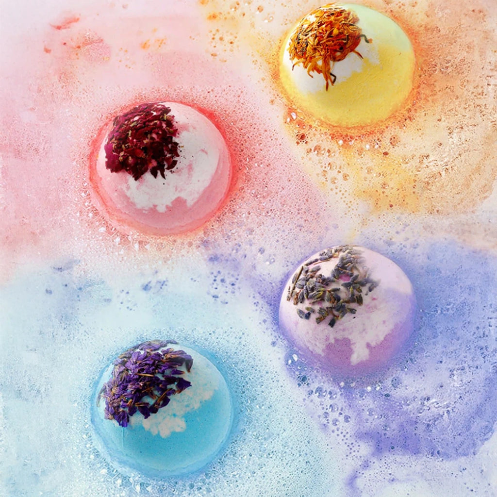 Bath Bomb Set Moisturizing Peeling Skin Care Bath Ball with Essential Oils And Bath Salts Handmade Bubble Ball Gift for Relaxing