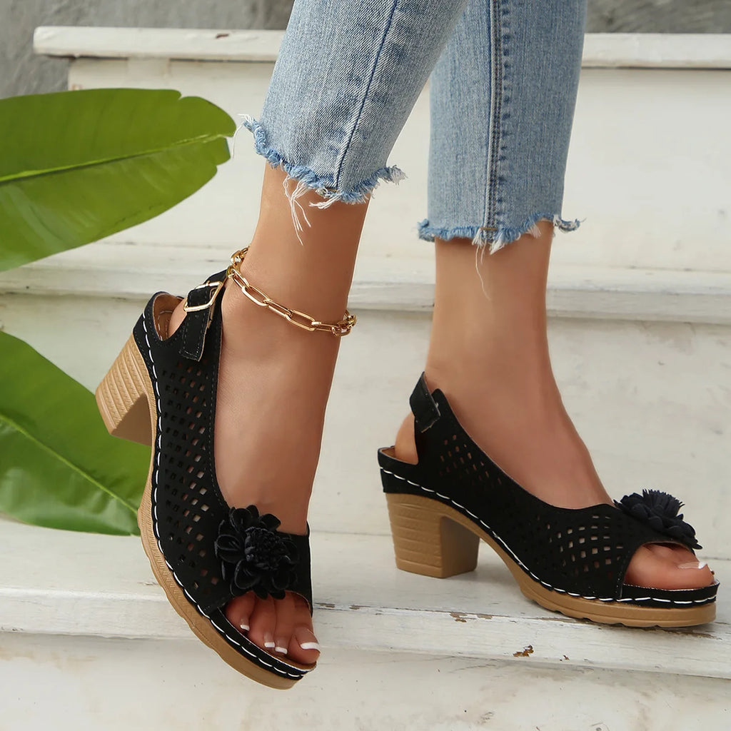 Women's Sandals 2026 New Summer Classic Retro Slip-on Comfortable High Heels Breathable Non-slip Light Sandals for Women Mujer