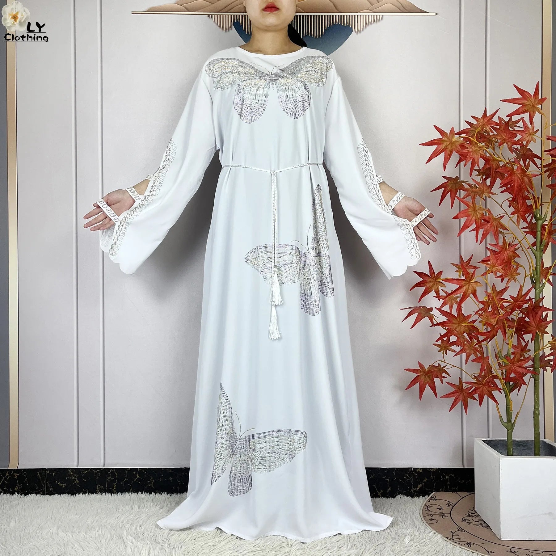 2025New Dubai Muslim Women Elegant Dress African Abaya Loose Butterfly Pattern Diamond Islamic Long Sleeve Turkey Femme Clothing