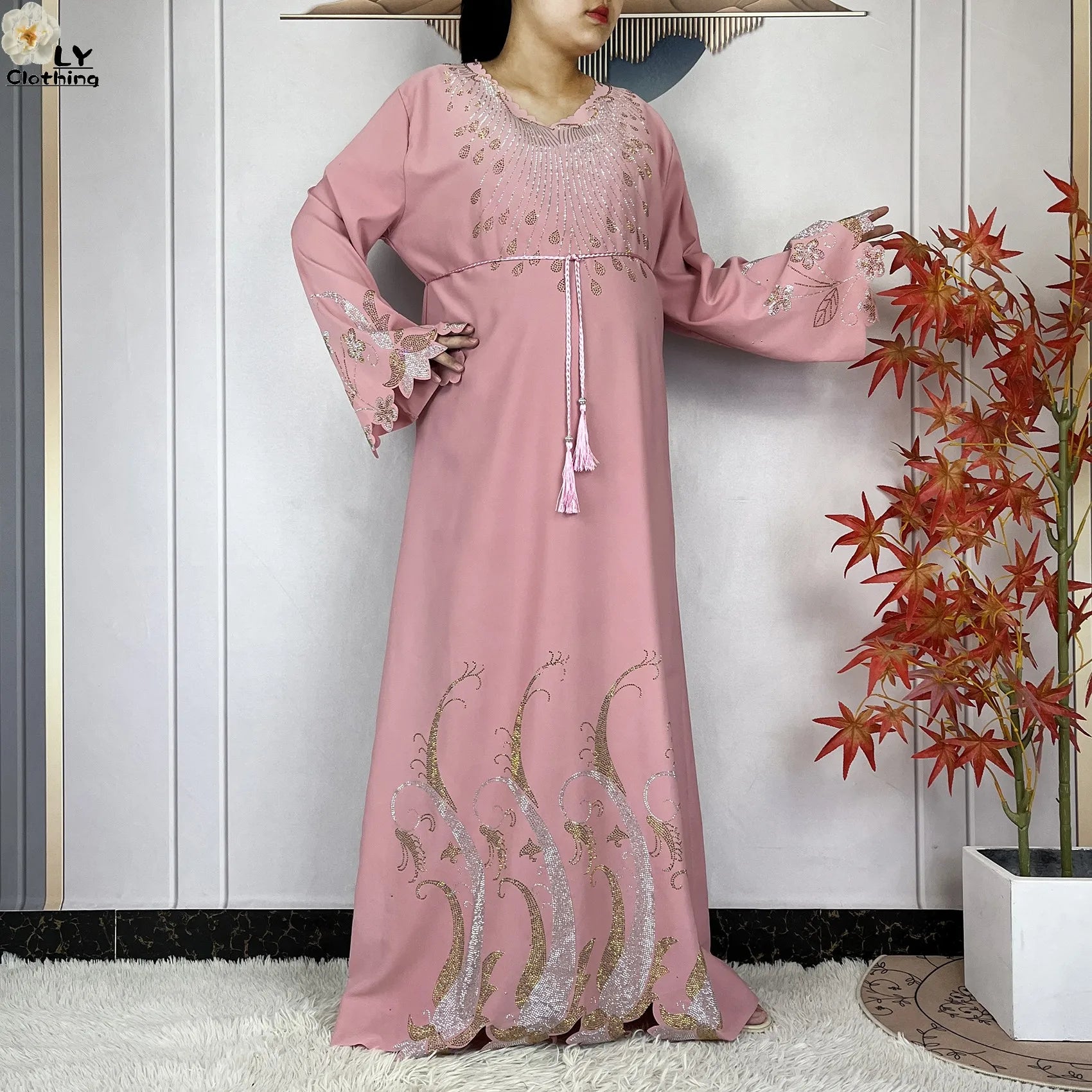 2025New Dubai Muslim Women Elegant Dress African Abaya Loose Butterfly Pattern Diamond Islamic Long Sleeve Turkey Femme Clothing