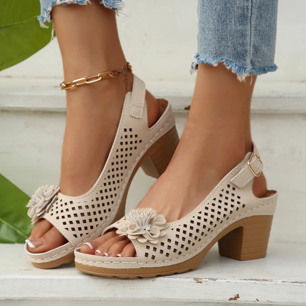 Women's Sandals 2026 New Summer Classic Retro Slip-on Comfortable High Heels Breathable Non-slip Light Sandals for Women Mujer