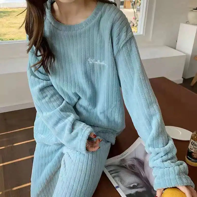 Autumn/Winter New Arrivals: Women's Warm Set Coral Fleece Pyjamas Thickened Thermal Striped Loungewear Set for Young Women