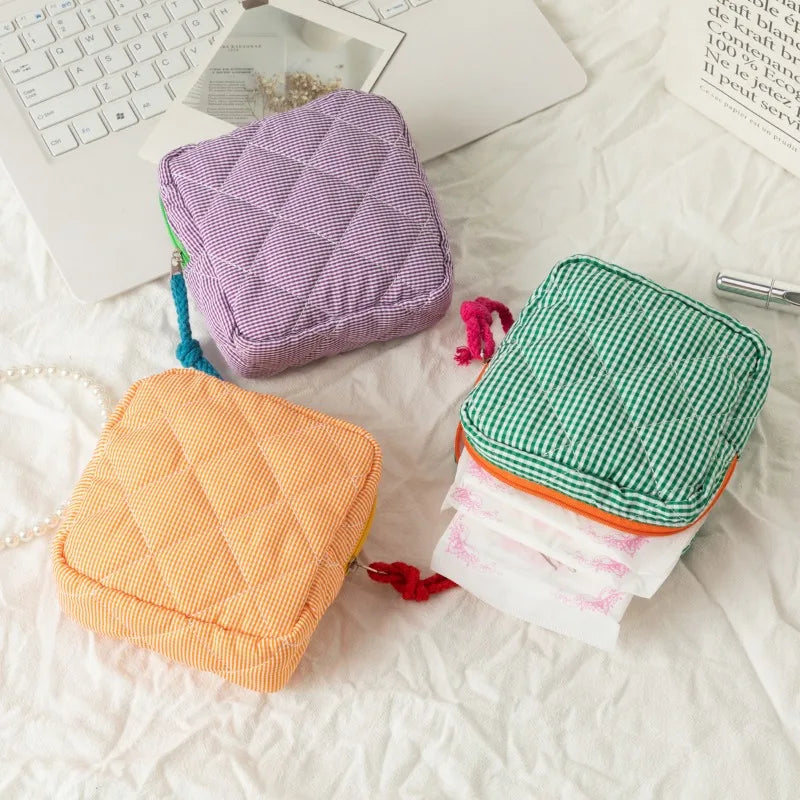 Women Small Cosmetic Bag Zipper Girls Mini Sanitary Napkins Makeup Lipstick Bags Travel Earphone Coin Organizer Pouch Bags