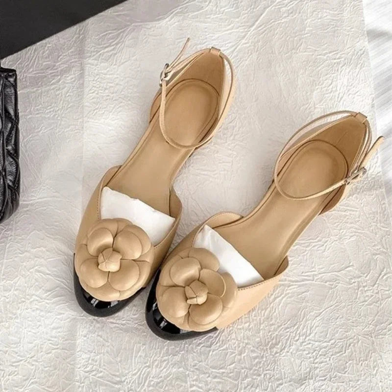 Luxury Designer Flower Mary Jane Pumps Women Round Toe Flat Sandals Women Summer Comforts Hollow Brand Floral Sandals Women