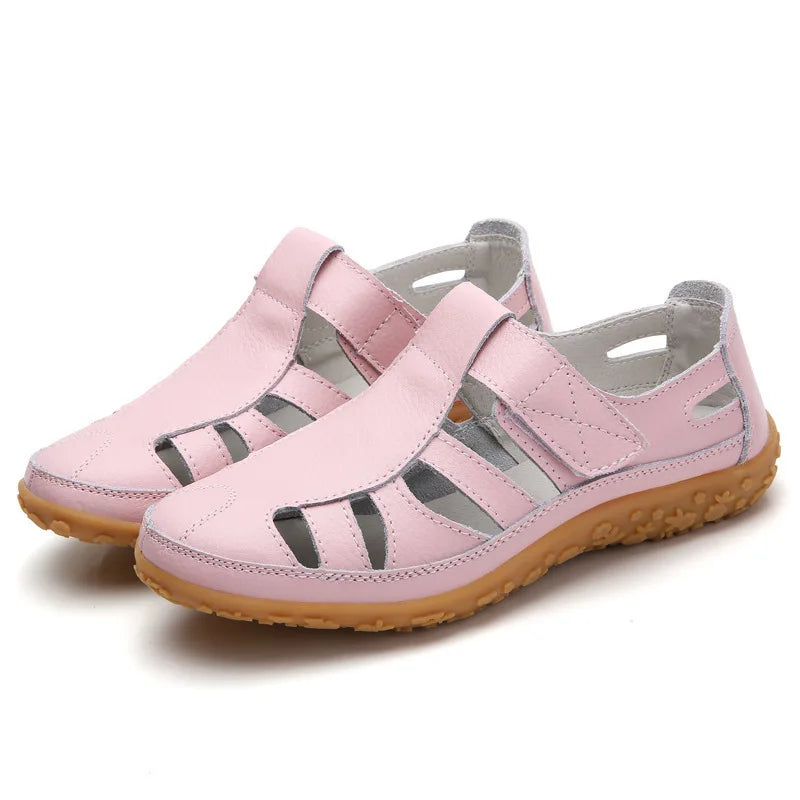 Women's Leather Sandals Casual Summer Closed Toe Beach Sandals Flat Comfortable Sneakers