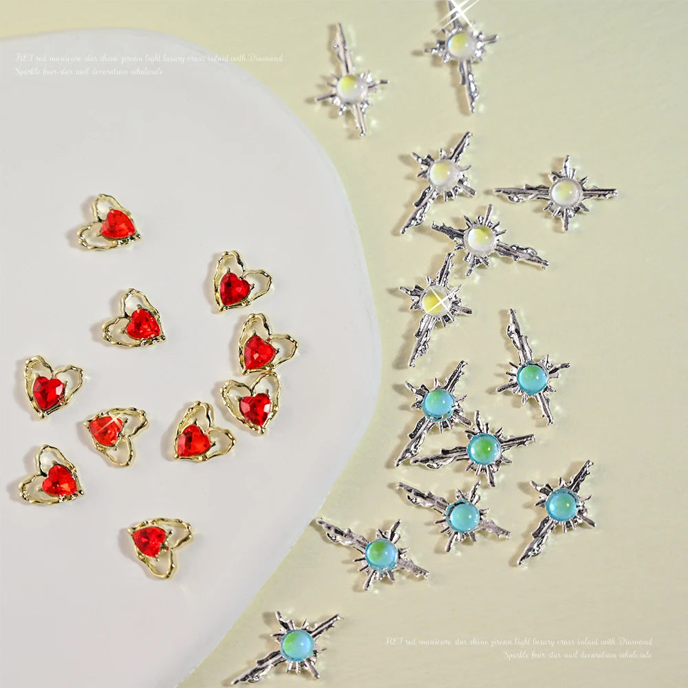 3D Red Diamond Hearts Nail Aolly Charms 10pcs Gold Hollow Crystals Rhinestones 10mm Nails Heart Gems Valentines Day Jewelries *&
