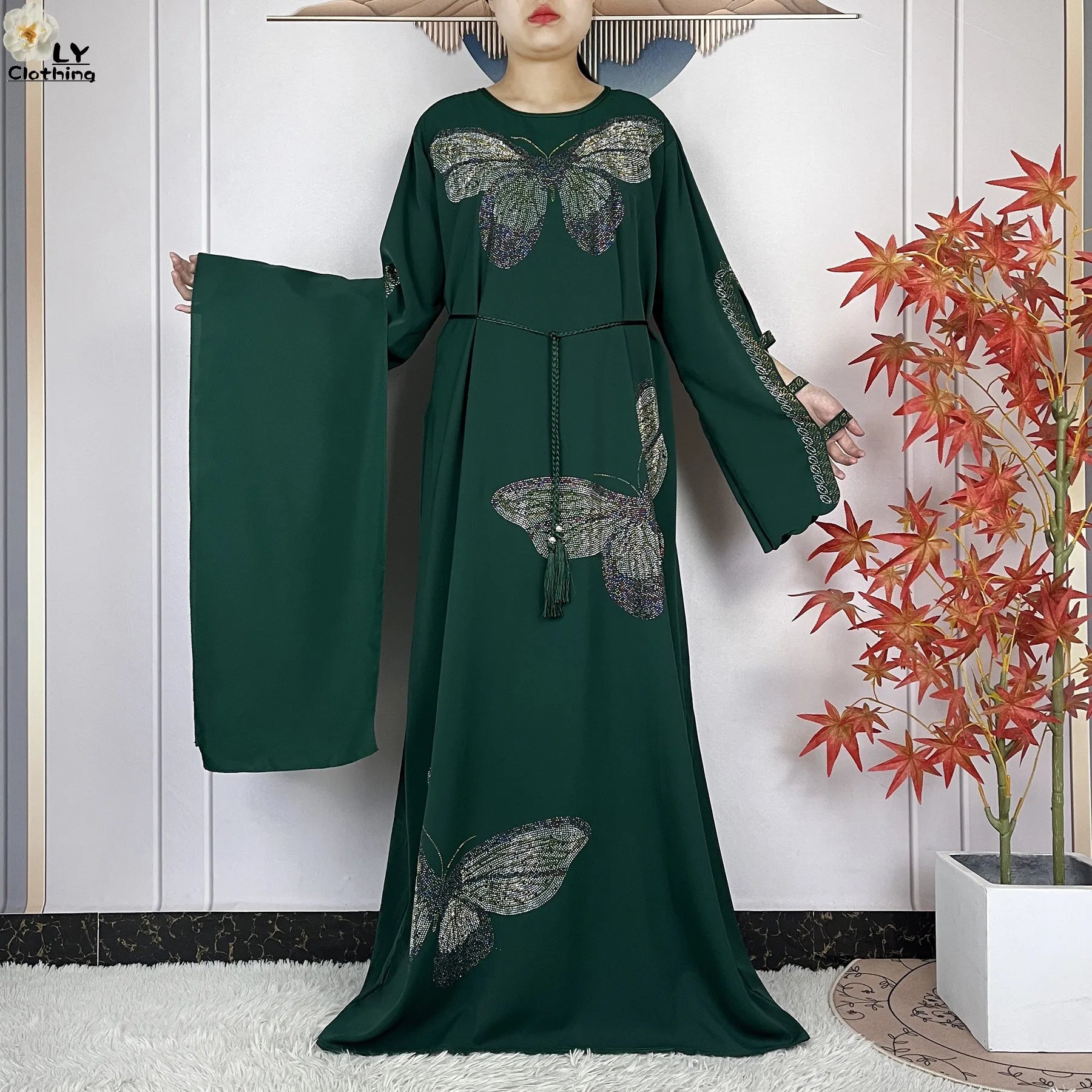 2025New Dubai Muslim Women Elegant Dress African Abaya Loose Butterfly Pattern Diamond Islamic Long Sleeve Turkey Femme Clothing