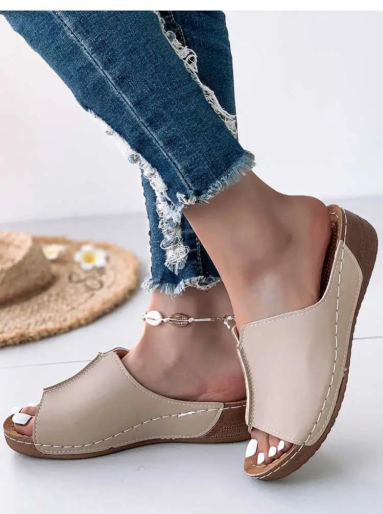 Women's Sandals 2025 Summer Shoes Women Soft Heels Sandals Low Platform Slippers Summer Sandalias Mujer Indoor Outdoor Footwear
