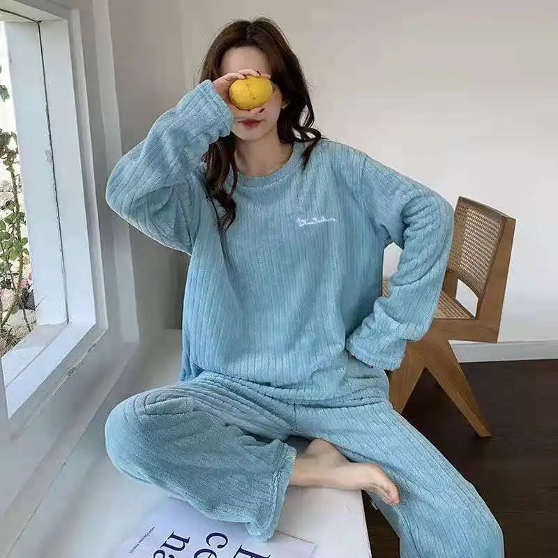 Autumn/Winter New Arrivals: Women's Warm Set Coral Fleece Pyjamas Thickened Thermal Striped Loungewear Set for Young Women