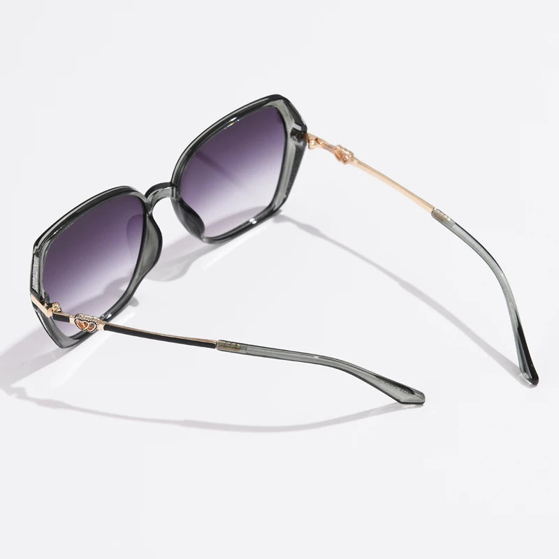 Fashion Large Frame Square Sunglasses Women Trendy Style Sun Glasses For Lady Shades Gradient Oculos UV400 Streetwear Eyewear