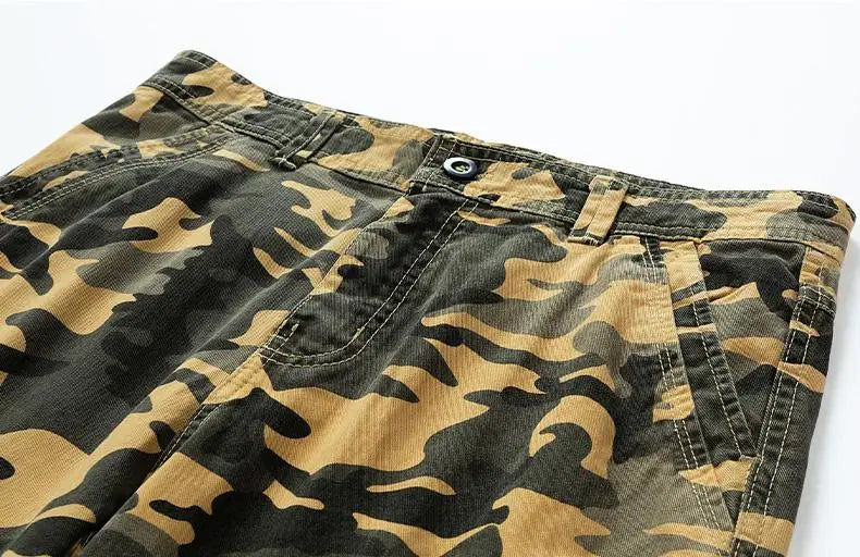 Summer Men Cotton Camouflage Shorts Man Bermuda Cargo Tactic Classic Shorts Men Multi Pocket Fashion Outwear Short Pants Trouser