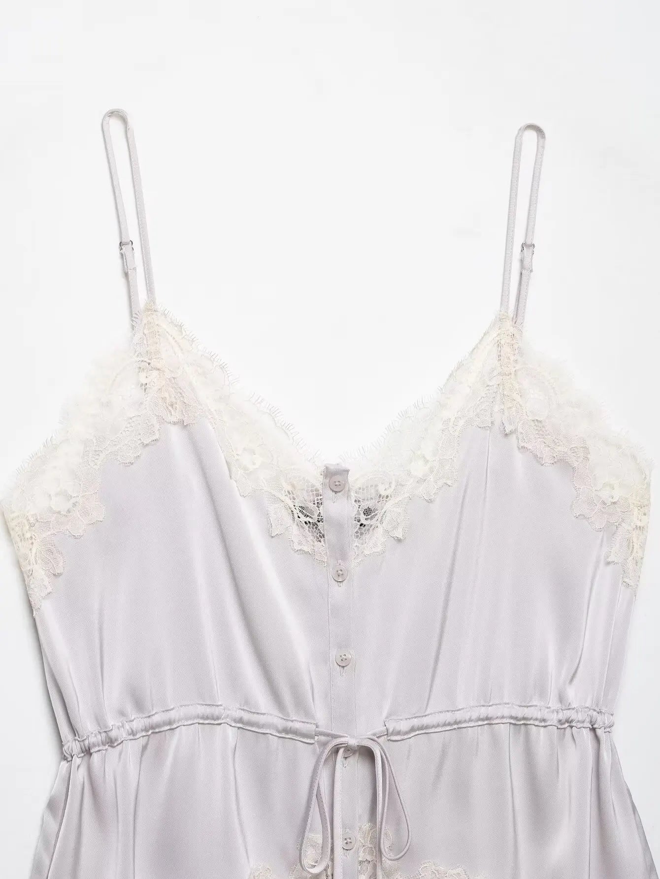 KONDALA Lady Chic Satin Strappy Top 2026 Spring Summer Romantic Holidays Lace Suspender Top Women High Street Trendy Cute Tops