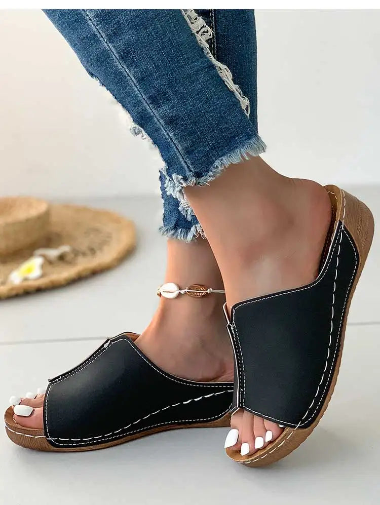 Women's Sandals 2025 Summer Shoes Women Soft Heels Sandals Low Platform Slippers Summer Sandalias Mujer Indoor Outdoor Footwear