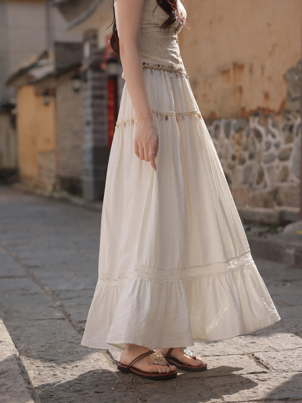 White Lace Three-Piece Set Spring Summer Slim Fit V-Neck Lace Cami Top High-Waisted A-Line Maxi Skirt Chic Red Fashion Shirt