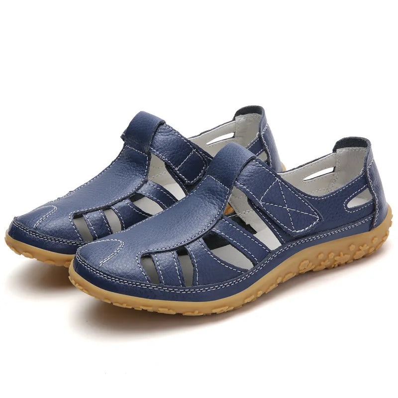 Women's Leather Sandals Casual Summer Closed Toe Beach Sandals Flat Comfortable Sneakers