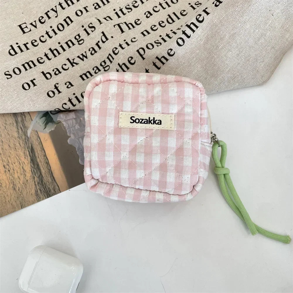 Women Small Cosmetic Bag Zipper Girls Mini Sanitary Napkins Makeup Lipstick Bags Travel Earphone Coin Organizer Pouch Bags