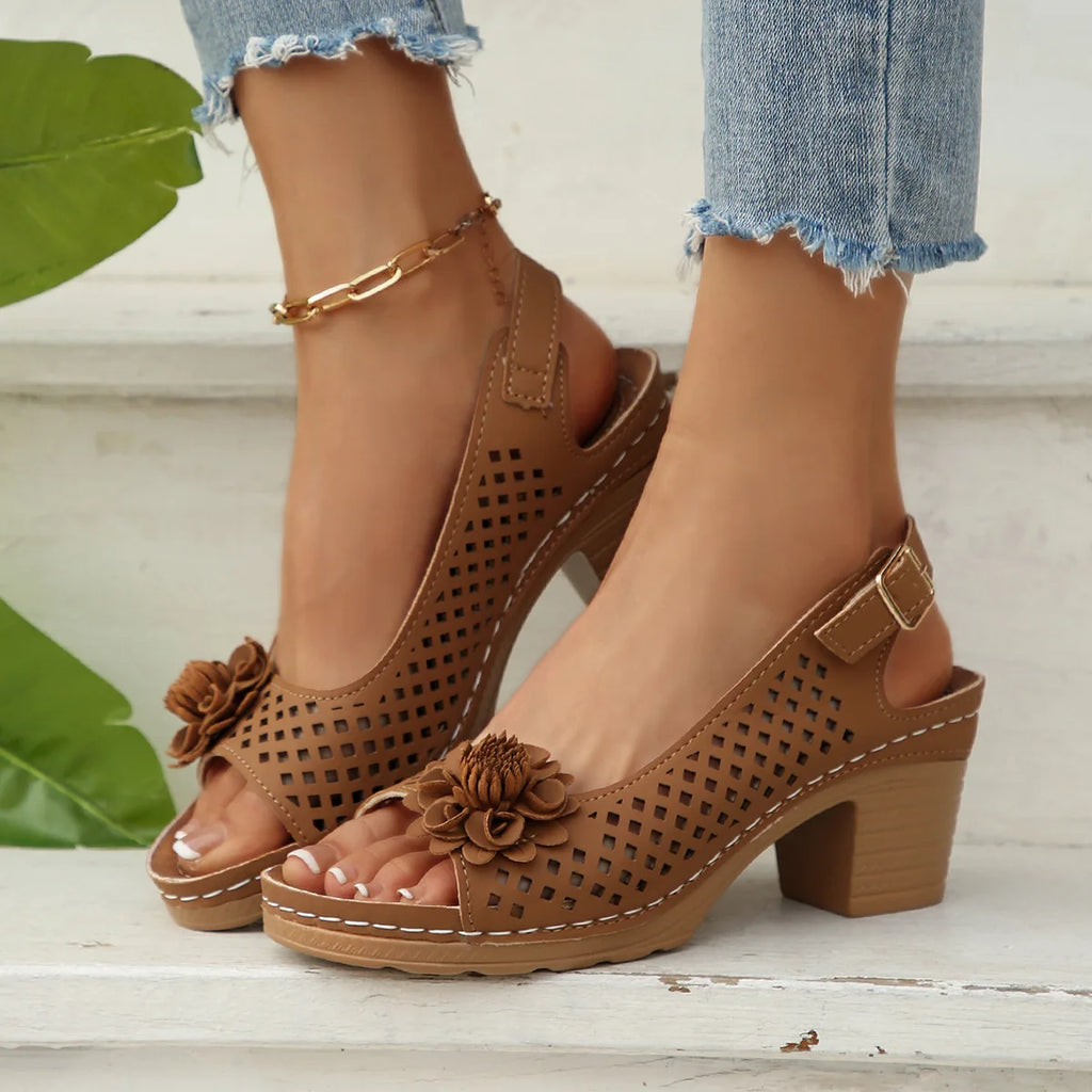 Women's Sandals 2026 New Summer Classic Retro Slip-on Comfortable High Heels Breathable Non-slip Light Sandals for Women Mujer