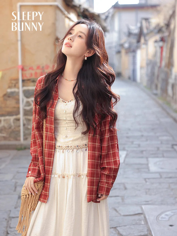 White Lace Three-Piece Set Spring Summer Slim Fit V-Neck Lace Cami Top High-Waisted A-Line Maxi Skirt Chic Red Fashion Shirt