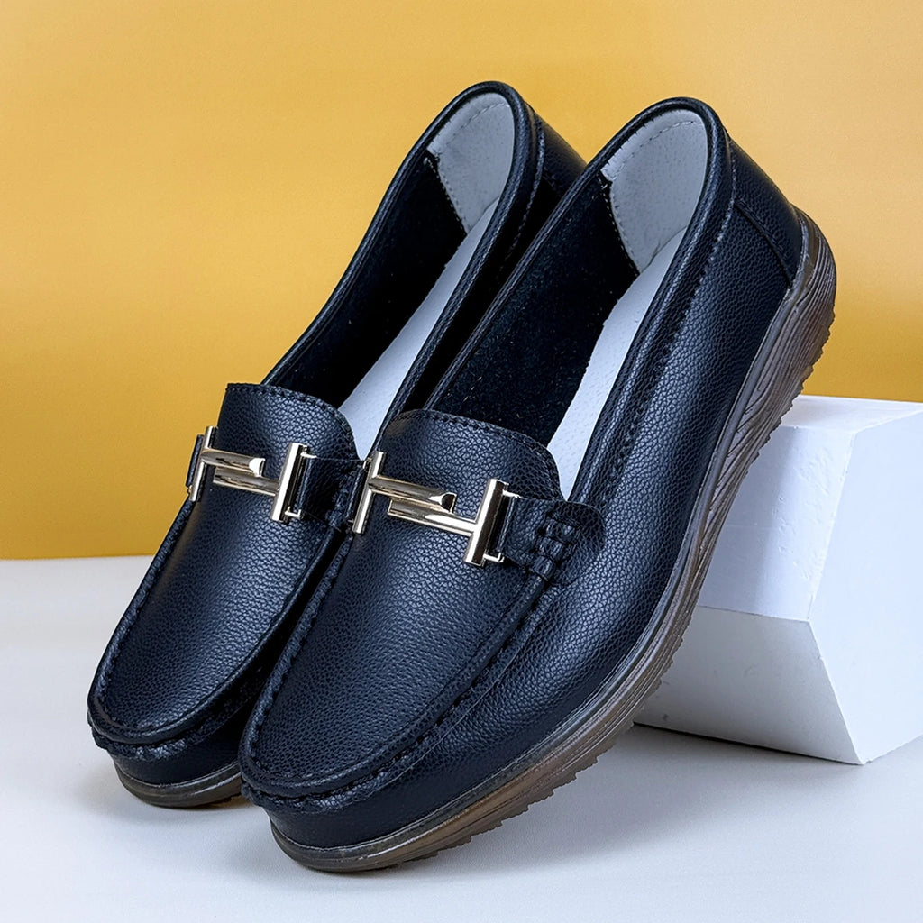 2025 New Spring /summer Women Flats Genuine Leather Moccasins Handmade Comforty Fashion Sneakers Mom nurse Flats Soft Walking
